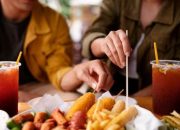Tips Hemat: Kendalikan Keinginan Jajan Akibat FOMO dengan Efektif
