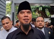 Lita Gading Kritik Keras Ahmad Dhani: “Fokus pada Rakyat, Bukan Hal Kecil”