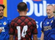 Semen Padang FC Ubah Tim Pelatih, Bawa Semangat dan Strategi Baru!