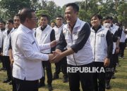 Ratusan Pasukan Putih Dikerahkan, Warga Jakarta Diperiksa Langsung ke Rumah
