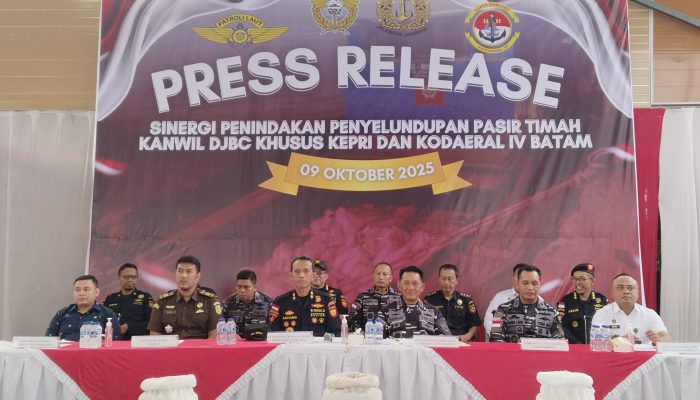 Bea Cukai Gagalkan Penyelundupan Senilai  Pasir Timah 25,9 Ton Senilai 5,2 Miliar