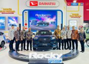 Daihatsu Serahkan Unit Rocky Hybrid ke Konsumen