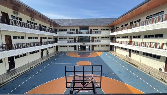 Sekolah Rusak di Bandung Barat Tak Kunjung Diperbaiki, Siswa Belajar Bergiliran