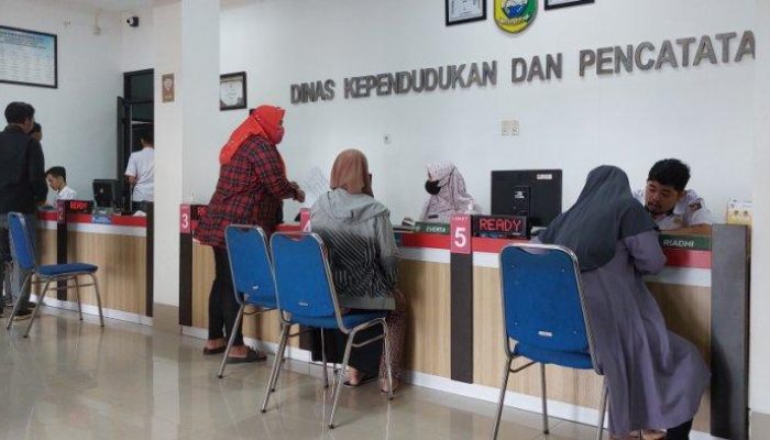 DPRD Tasikmalaya Marah, Layanan e-KTP di 22 Kecamatan Terganggu Alat Rusak