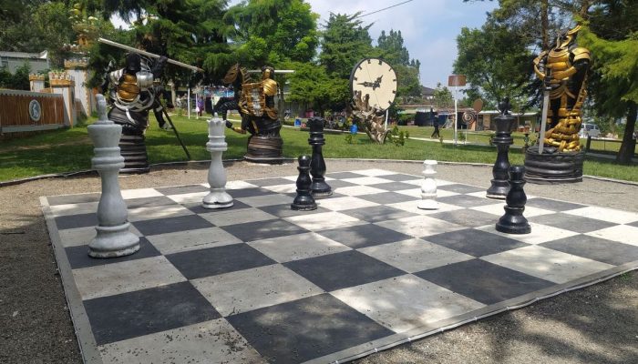 10 Warung Hits Tawangmangu: Murah, Autentik, Pemandangan Lawu Eksotis