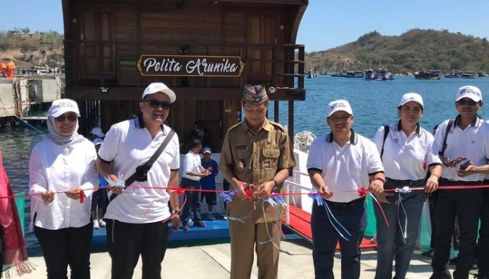 Kapal Pinisi Hilang di Labuan Bajo: Pelatih Valencia & 3 Anak Lenyap