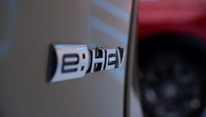 Polling: Mobil Hybrid Laris, Anda Mau Ikut Beli?