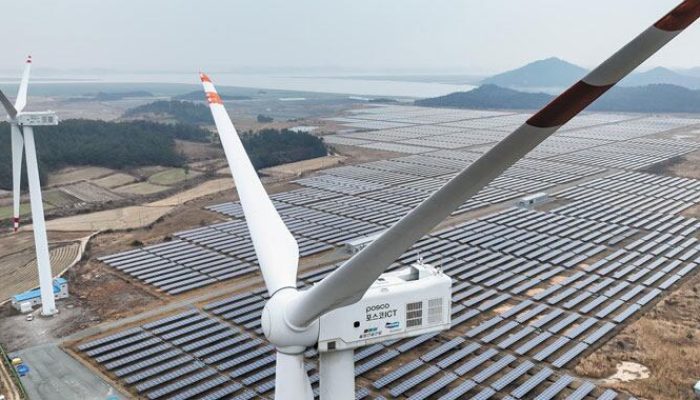 Autumn’s Renewable Energy Boom