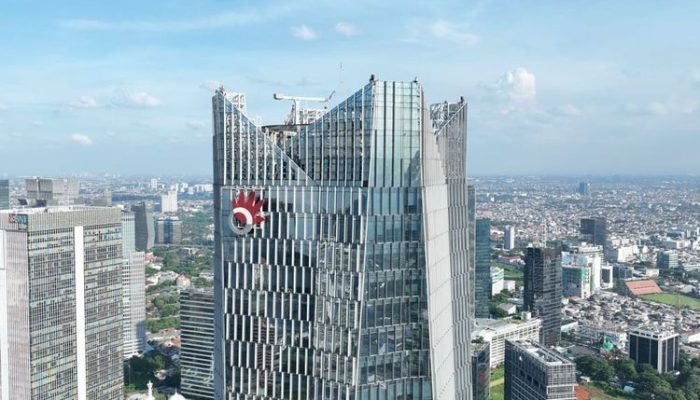 Profil Direksi & Komisaris Baru Telkom: Budi Satria & Rofikoh Rokhim