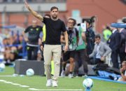 Fabregas: Como Fokus Berkembang, Bukan Klasemen