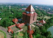 Indonesia: Higher Education Giant by 2035?
