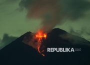 Semeru Menggelegar: Letusan 900 Meter Guncang Pagi