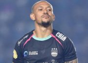 Malut United: Franca Kobarkan Perang Harga Diri Lawan Persib