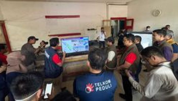 Aceh Tamiang Bangkit: TelkomGroup Sigap Pulihkan Jaringan Pasca Bencana, Tuai Pujian Wamen Komdigi