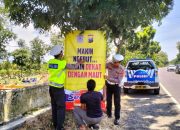 Pantura Situbondo: Imbauan Satlantas Polres Cegah Celaka