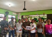 PT Timah Serahkan Bantuan Peralatan Makan Dan Alat Tulis Untuk Siswa SDN 24 Tanjungpandan