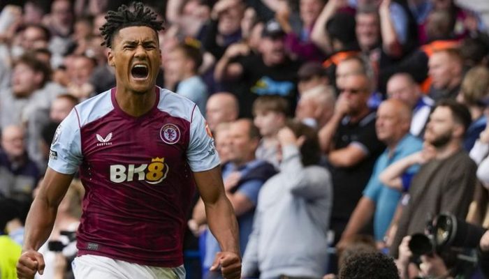 Watkins Bungkam Stamford Bridge, Villa Permalukan Chelsea