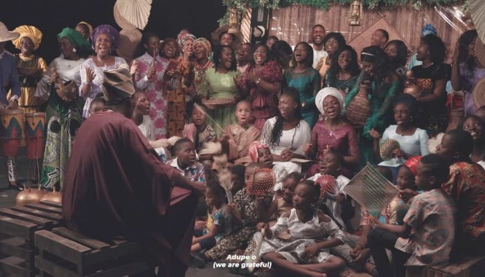 Ladé’s ‘Keresimesi Day’ Christmas Medley Featuring Efe Macroc