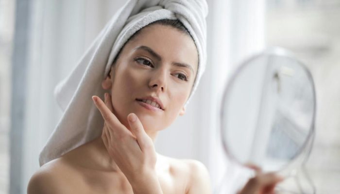 5 Trik Skincare: Makeup Base Anti-Luntur