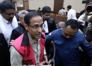 Nadiem Makarim’s Mother Meets Ex-ASDP Director at Tipikor Court
