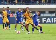 Benteng Juara: Pertahanan Persib Kunci Super League 2025/26