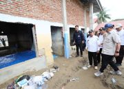 Tito Karnavian Pacu Renovasi Sekolah Banjir Pidie Jaya