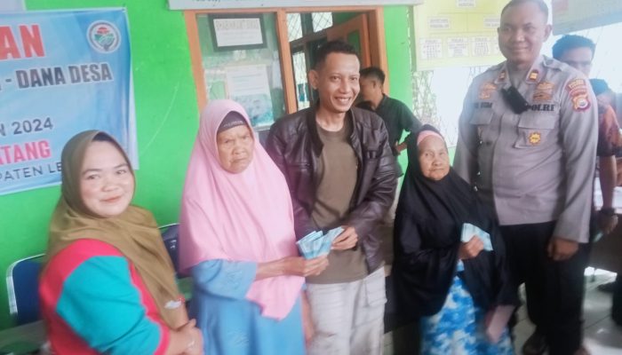 Kapolsek Marbau Jenguk Warga Labura Idap Penyakit Menahun