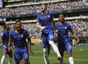 Paratici Lobi Bek Juve Pasca Gagal Bajak Chelsea