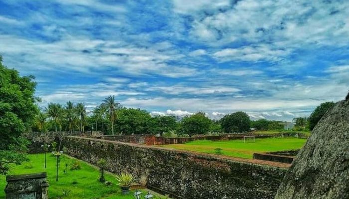 Kali Cibanten: Wisata Air Edukatif Sejarah Banten