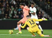 Yamal Cetak Gol Kilat, Barca Bantai Elche di La Liga