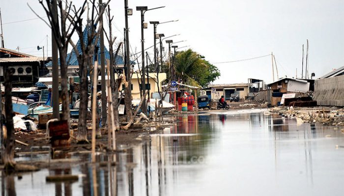 Jakarta Terendam: 9 RT & 1 Jalan Lumpuh