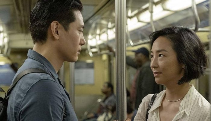 Cinta Terlambat: 5 Kisah Romantis yang Mengiris Hati