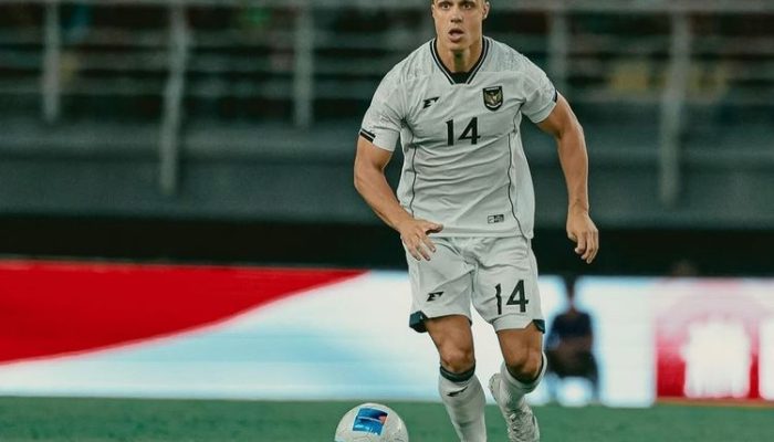 Gaji Joey Pelupessy: Eredivisie vs. Lommel, Berapa Per Minggu?
