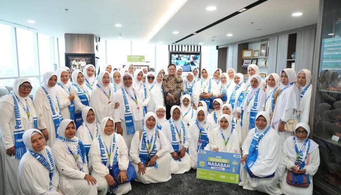 101 Nasabah Mekaar PNM Berangkat Umrah ke Tanah Suci