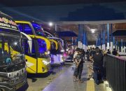 Terminal Simbuang Mamuju Ramai Arus Mudik Libur Panjang