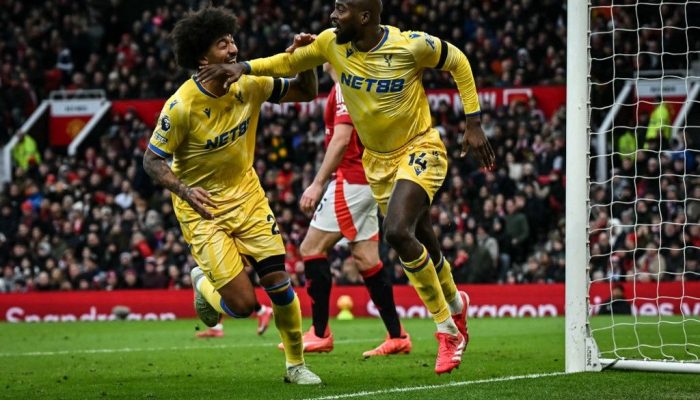 Mateta ke Milan Terancam Batal di Akhir Bursa Transfer