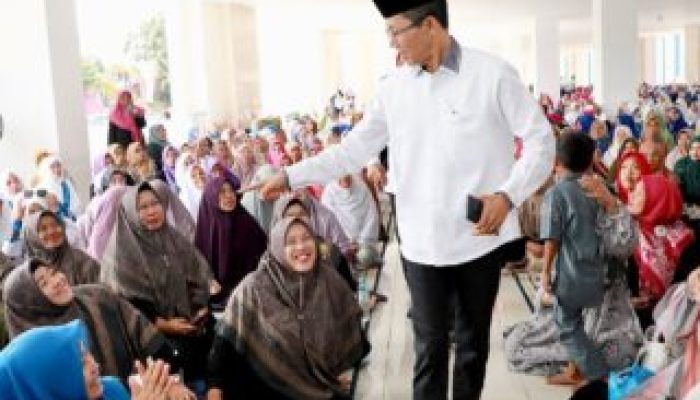 Amsakar dan Erlita Apresiasi Semangat Ibu-Ibu Batam Sambut Ramadan 1447 H