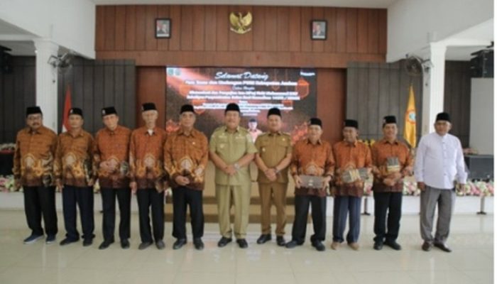 Bupati dan Wakil Bupati Asahan Hadir dalam Pengajian dan Isra Mi’raj PWRI