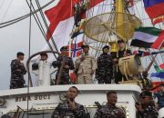 KRI Bima Suci Berlayar, Bawa 52 Kadet Internasional