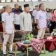 Wakil Ketua I DPRD Batam Turut Menyerahkan Bantuan Baras ke Masyarakat Sekupang