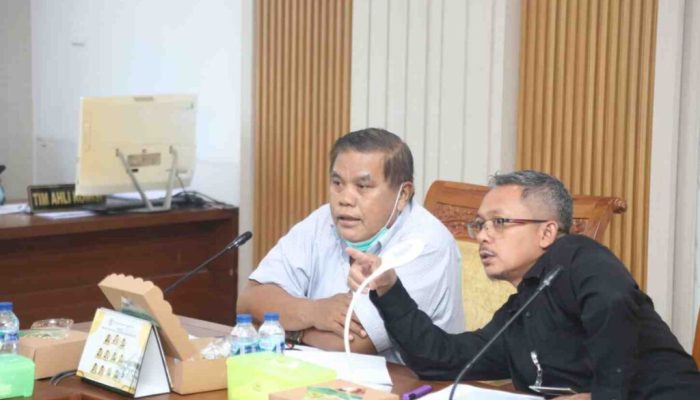 Bahas Substansi Pasal, Pansus Ranperda PSU DPRD Kota Batam Rapat Bersama Tim Hukum Pemko