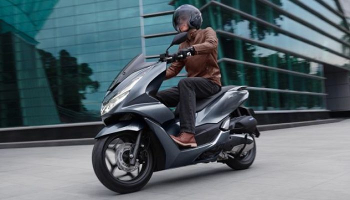 Baru Tahu, Ini Cara Berkendara yang Bikin Motor Matik Boros Bensin