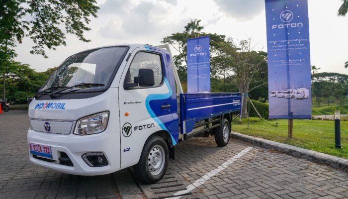 Truk Tiongkok Meramaikan Pasar Kendaraan Niaga Indonesia