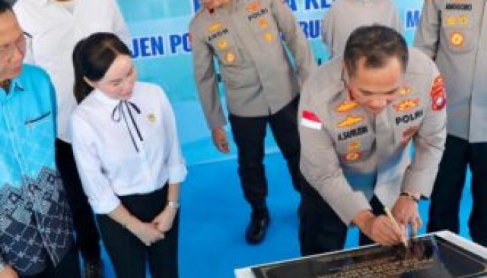 Amsakar-Li Claudia bersama Kapolda Kepri Meresmikan Rusun Rumah Hoegeng, Jadi Bukti Sinergi Pemko Batam dan Polri