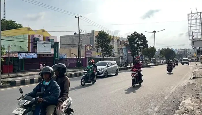 Prakiraan Cuaca Lampung April 2026: Mayoritas Wilayah Hujan