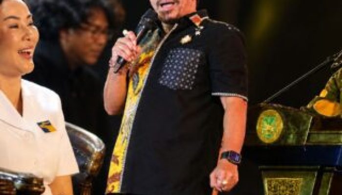 Paskah Oikumene Batam 2026 Meriah, Mongol Stres Hibur Ribuan Jemaat
