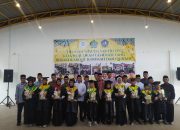 Keren Sukses, Pawai & Wisuda Ratusan Santri di Bintan Timur