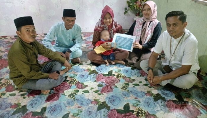 PT Timah Bantu Biaya Pengobatan Bayi Penderita Jantung Bocor di Kundur