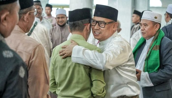 Salat Iduladha di Lingga, Wagub Nyanyang Ajak Warga Perkuat Nilai Pengorbanan
