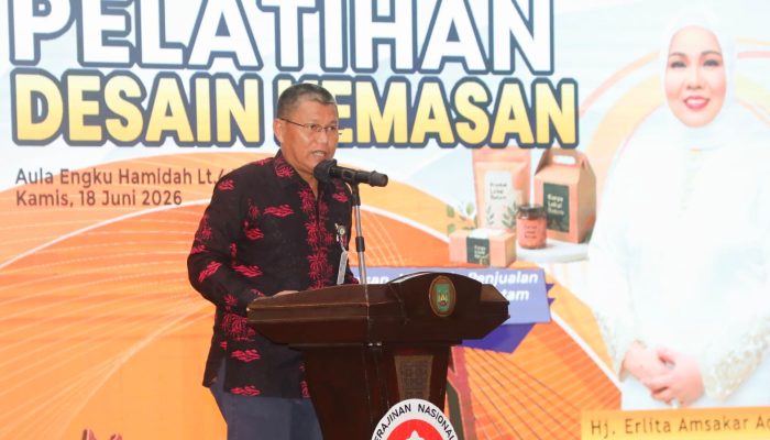 Sekda Firmansyah Buka Pelatihan Desain Kemasan, Dorong IKM Batam Naik Kelas dan Tembus Pasar Global